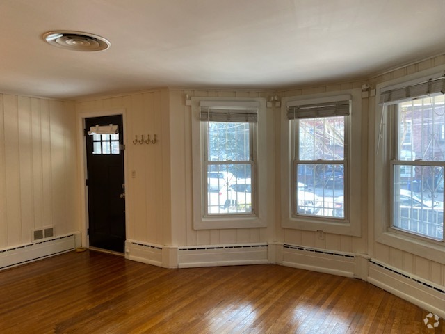 Building Photo - 170 Belmont Ave Unit 170Belmont Avenue Floor 1 Rental