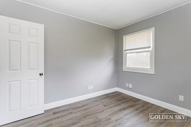 Photo - 6304 E Piccadilly Rd