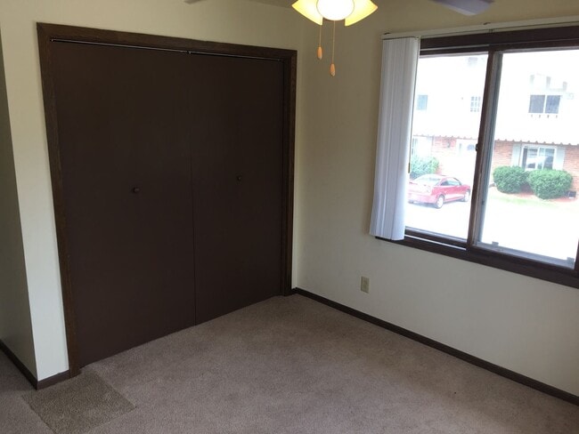 Green Meadows Apartments-Fond du Lac