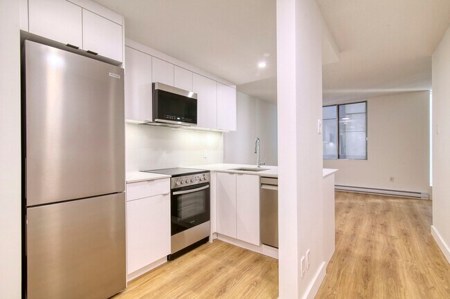 Photo - 2285 Rue St Mathieu Unit 205