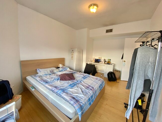 Photo - 243 Harvard Ave Unit 6