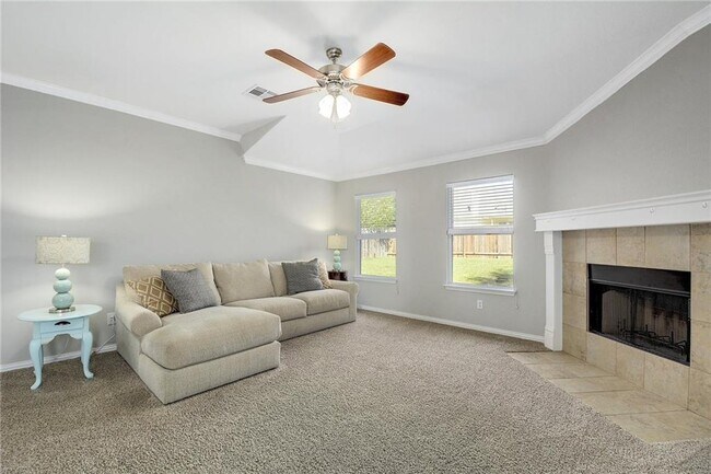 Photo - 1032 Clark Brothers Dr