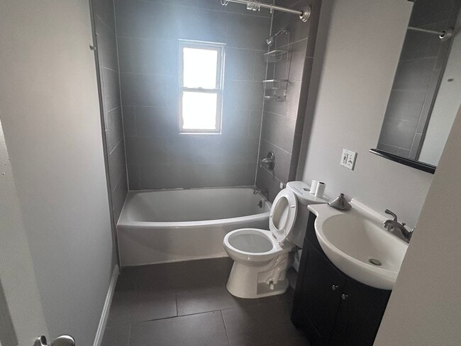 Photo - 196 Sherman St Unit 3