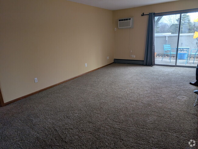 Building Photo - 946 Westbrooke Way Unit 1 Rental