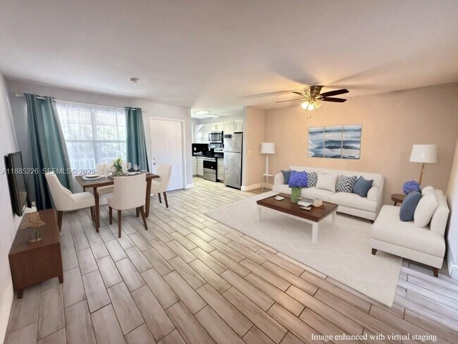 Photo - 250 Layne Blvd Unidad 307