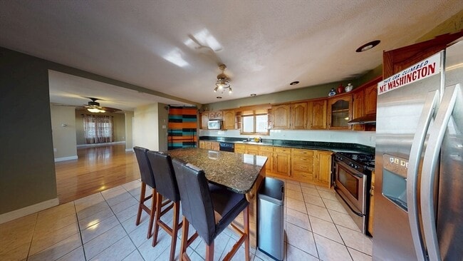 101 Magoun Ave