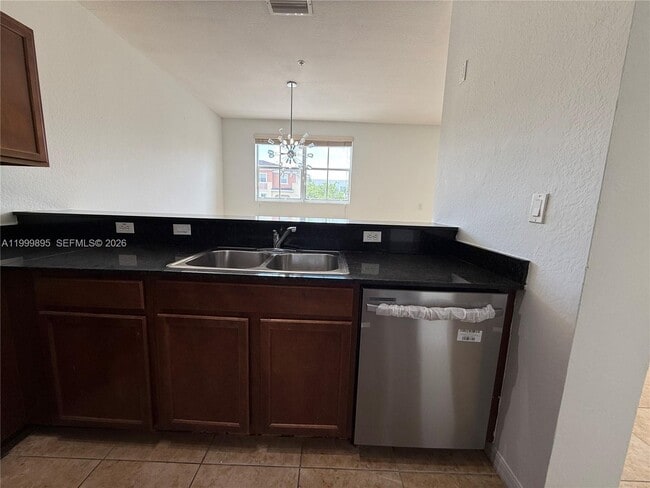 Photo - 8800 NW 107 Ct Unidad 219-10