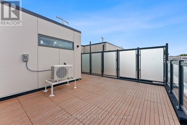 Photo - 3427 Sheppard Ave E Unit C2-307