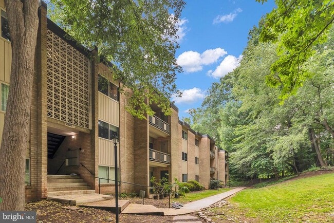 Photo - 12413 Braxfield Ct Unit 555