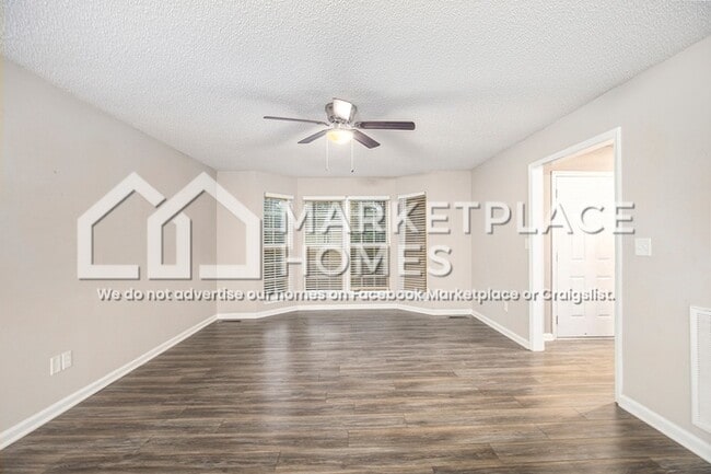 Photo - 148 Oakland Blvd