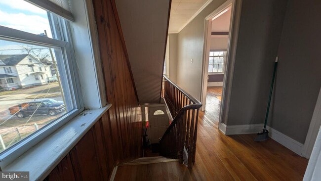 Photo - 421 Broad St