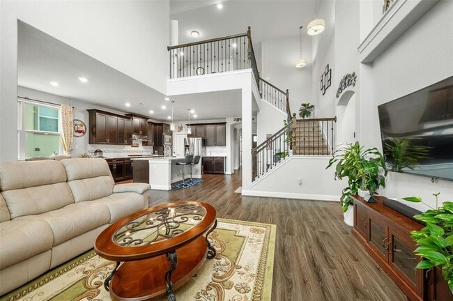 Photo - 15613 Cabrillo Way