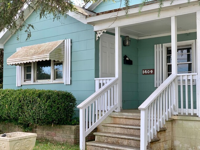 Photo - Promise Land North --  Charming 3 bedroom home in heart of Historic Walking District Downtown Mor...