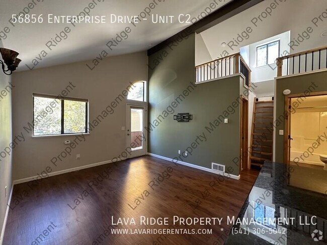 Building Photo - 56856 Enterprise Dr Unit C2 Rental