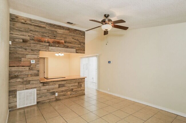 Photo - 10059 Birch Field Dr