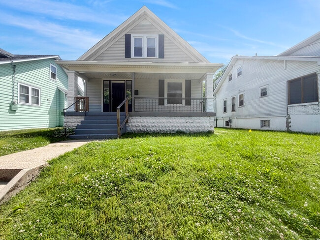 Building Photo - 127 N 40th St