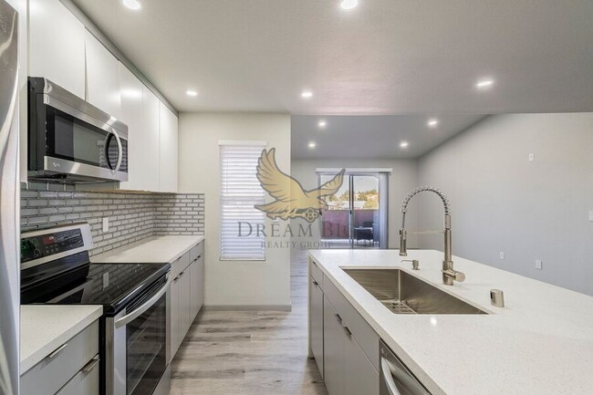 Photo - 8101 W Flamingo Rd