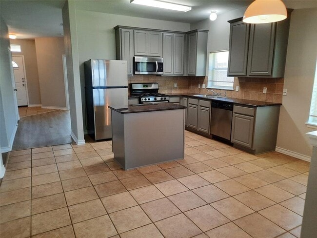 Photo - 20932 Mandrake Dr