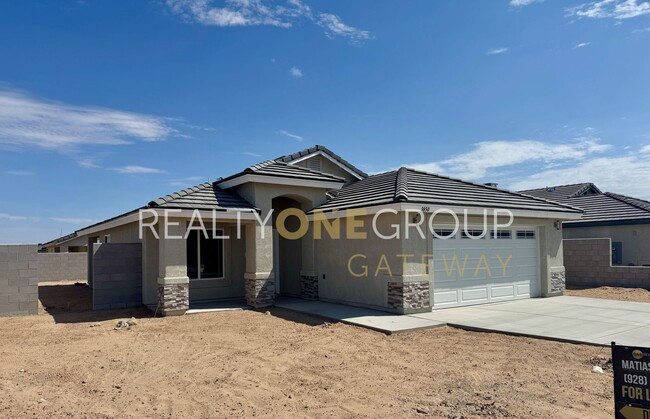 Building Photo - Brand New 3 bedroom home with 2 car garage...