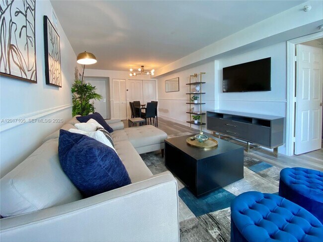 Photo - 6820 Indian Creek Dr Unit 9C
