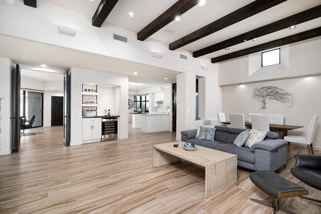 Photo - 10071 E Graythorn Dr