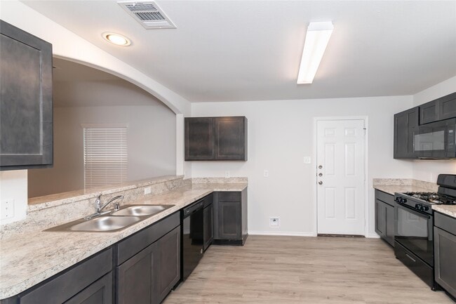 2931 Karin Crst Ln
