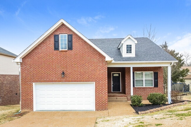 Building Photo - 1214 Saddle Brook