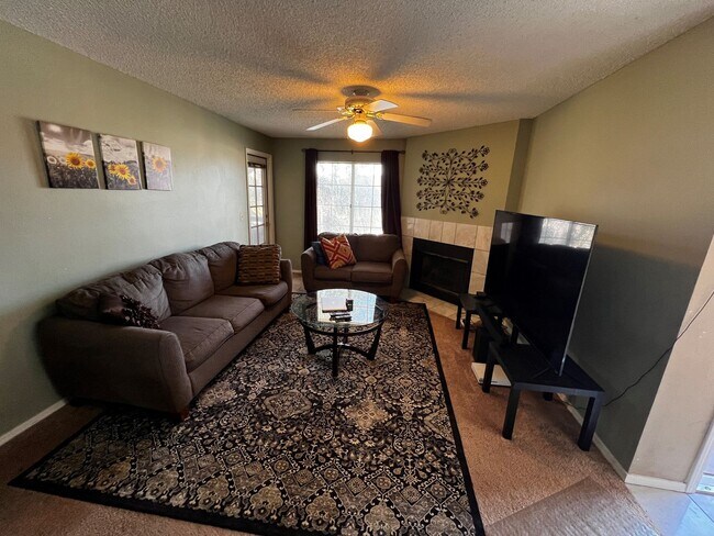 Photo - Beautiful 2bed / 2bath condo! Unit 219