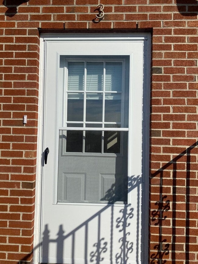 Photo - 916 Chester Pike Unit 3