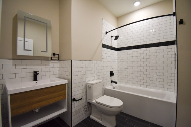 Photo - 1030 N 48th St Unit D-3A