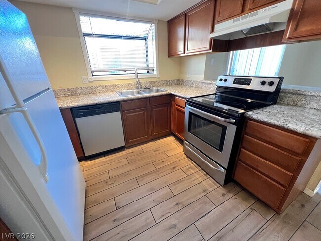 Photo - 7300 W Pirates Cove Rd Unit 1038