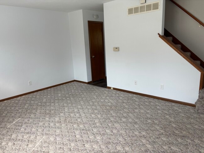 Photo - 1642 W George Washington Blvd