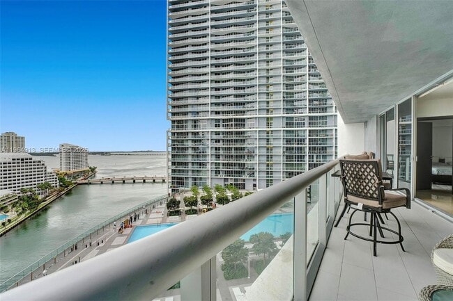 Photo - 465 Brickell Ave Unit 1905