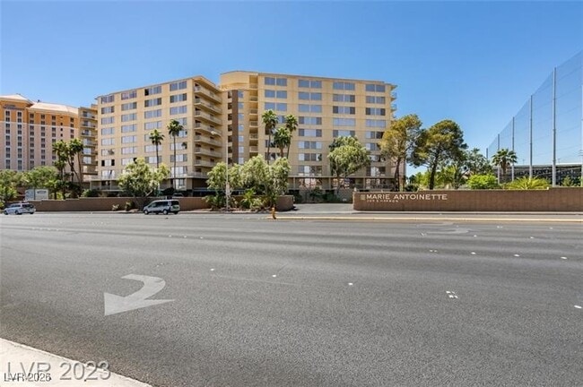 Photo - 205 E Harmon Ave Unit 405