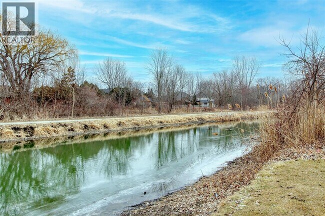 Photo - 1220 Woodmont Crescent