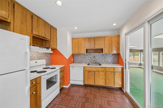 59 Homewood Dr
