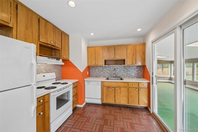 Photo - 59 Homewood Dr