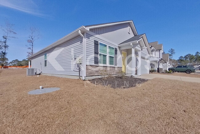 Photo - 2537 Provence Dr SE