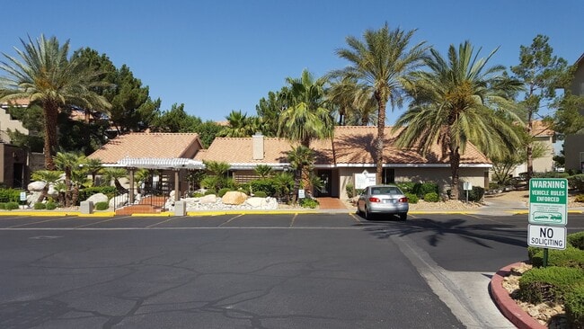 Photo - Rare Find 2 Bed, 2 Bath Condo Ideally Loca... Unit #C-2009