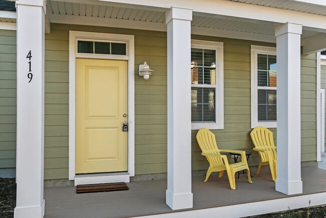 Photo - 419 26th Half St