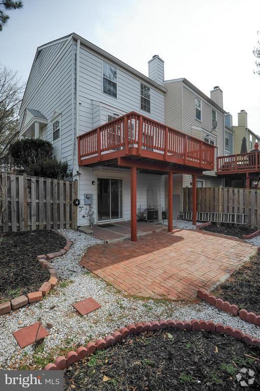 Building Photo - 6627 Briarleigh Way Rental