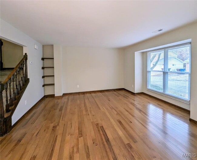 Photo - 263 Spencer Pl