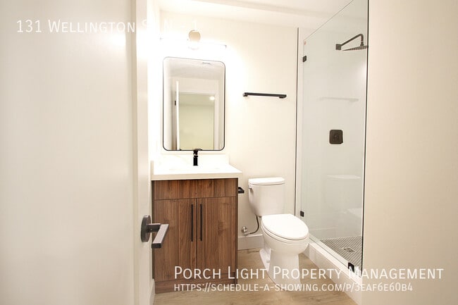 Photo - Completely New - Luxury Finishes - Modern Comfort Unit 1