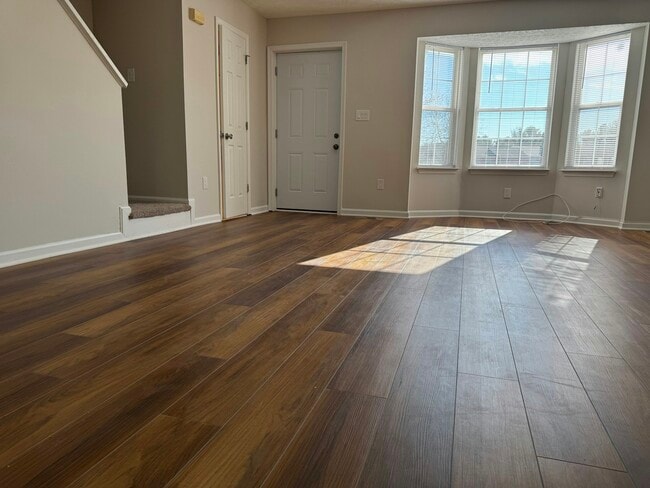 Photo - 9028 Constant Course