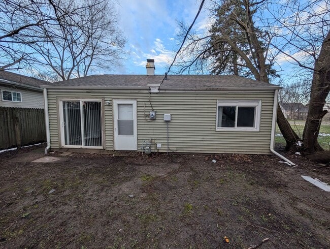 Photo - 2-Bedroom, 1-Bathroom Home – $1,150/Month | Accepting Section 8