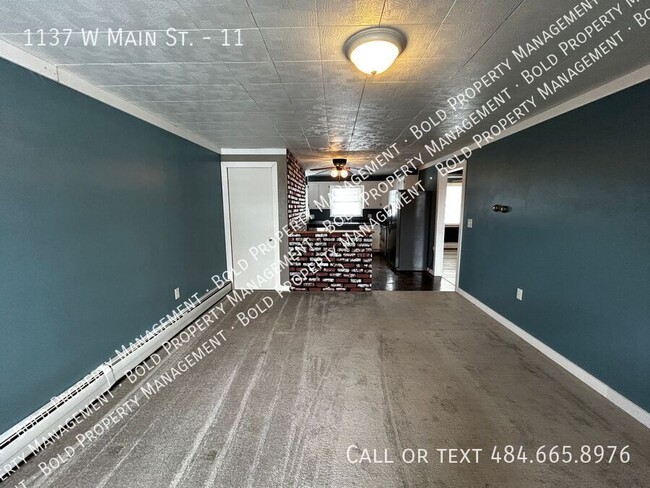 Photo - 1137 W Main St Unit 11