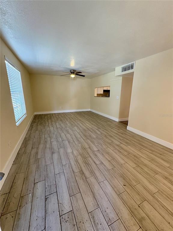 Photo - 305 W Grant St Unidad C1