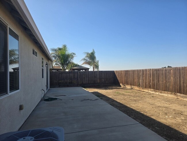 Photo - 3 Br 2 Bath Available 12/1