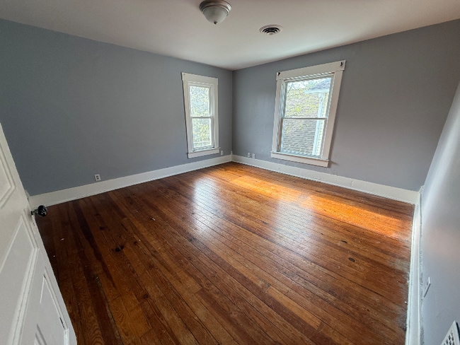 Photo - 227 1/2 N Main St Unit Half