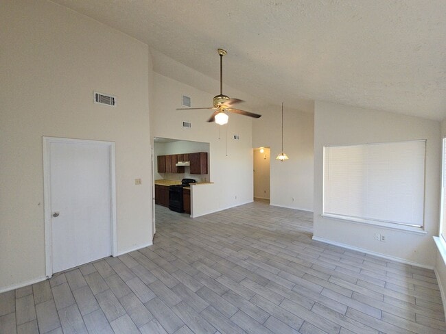 Photo - 3930 Mohlerbruk Dr